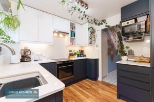 Kitchen- click for photo gallery